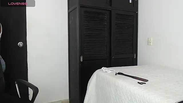 avis lara online show from March 2025 05:16:01 AM