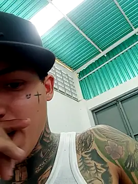 Briangalleta online show from September 2025 06:33:02 PM