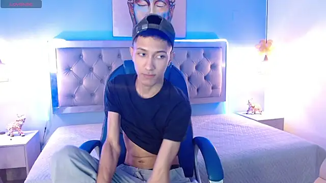 HarolddXL online show from January 2025 12:17:02 PM