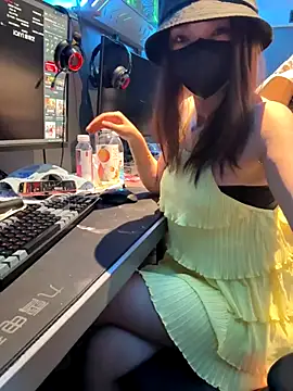 anan2025 online show from November 2025 01:00:02 PM