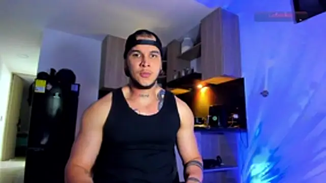 Snapshot of austinoficial chatting on March 2026 12:03:02 AM austinoficial online show from March 2026 12:03:02 AM