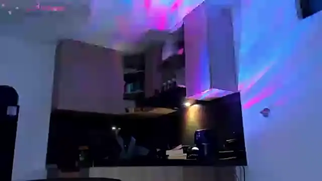 austinoficial online show from April 2026 11:29:02 PM