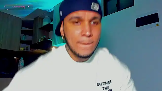 austinoficial online show from May 2026 02:41:01 AM