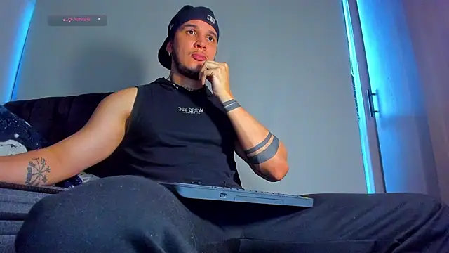 austinoficial online show from July 2026 11:11:02 PM