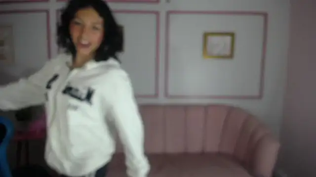 Snapshot of zoe_ch_ chatting on March 2025 09:37:02 PM zoe ch online show from March 2025 09:37:02 PM