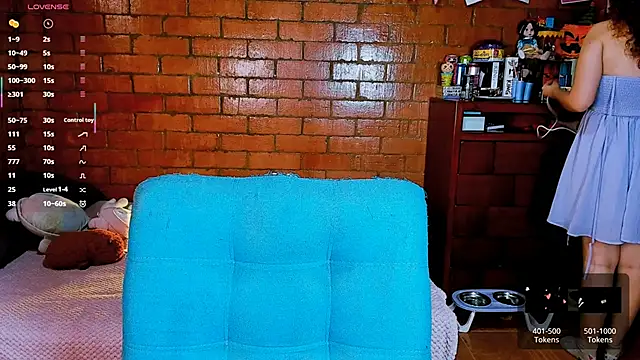 Annycolin  online show from March 2026 09:42:01 PM