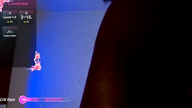 Snapshot of Naty-Brown chatting on January 2025 10:10:01 PM Naty-Brown online show from January 2025 10:10:01 PM