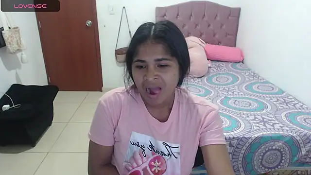 july-feria online show from January 2025 10:48:01 PM