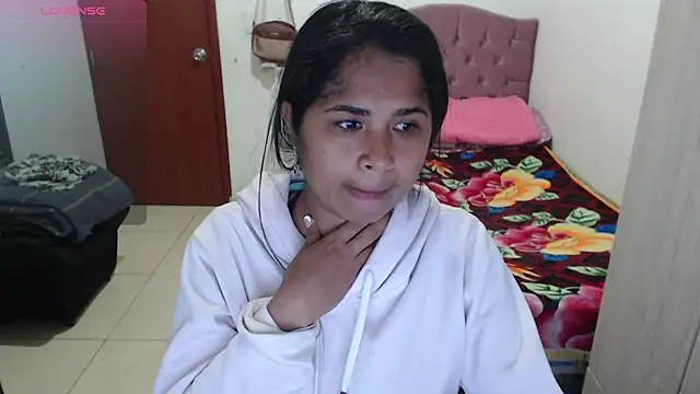 july-feria online show from November 2025 03:10:02 AM