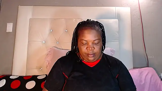 omalicha98 online show from April 2026 05:36:01 AM