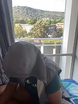 snotLoud online show from March 2025 02:08:02 PM