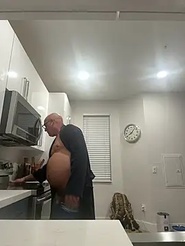 Snapshot of carlospingalinda chatting on January 2025 01:08:01 AM carlospingalinda online show from January 2025 01:08:01 AM