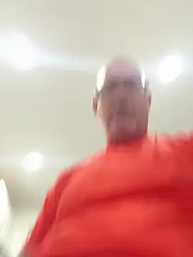 Snapshot of carlospingalinda chatting on January 2025 10:19:01 PM carlospingalinda online show from January 2025 10:19:01 PM