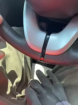 Snapshot of carlospingalinda chatting on February 2025 07:03:01 PM carlospingalinda online show from February 2025 07:03:01 PM