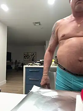 Snapshot of carlospingalinda chatting on March 2025 07:37:01 AM carlospingalinda online show from March 2025 07:37:01 AM