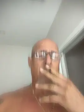 Snapshot of carlospingalinda chatting on October 2025 11:46:01 PM carlospingalinda online show from October 2025 11:46:01 PM