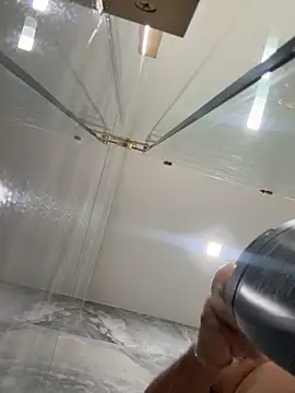 Snapshot of carlospingalinda chatting on October 2025 03:31:02 AM carlospingalinda online show from October 2025 03:31:02 AM