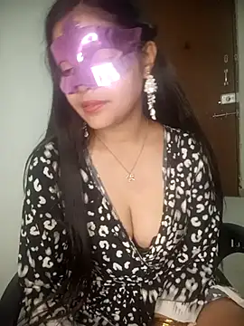 Snapshot of Babbyy_doll chatting on February 2025 09:46:01 PM Babbyy doll online show from February 2025 09:46:01 PM