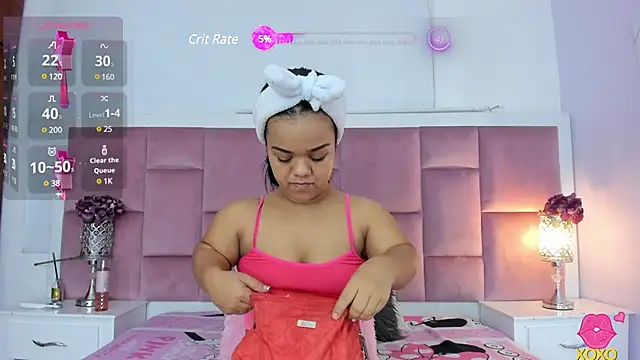 Snapshot of AnieRey chatting on February 2025 12:11:02 PM AnieRey online show from February 2025 12:11:02 PM