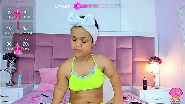 Snapshot of AnieRey chatting on March 2025 12:18:02 PM AnieRey online show from March 2025 12:18:02 PM