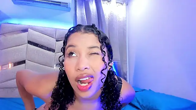 BrigitteRoy  online show from June 2026 03:11:01 AM