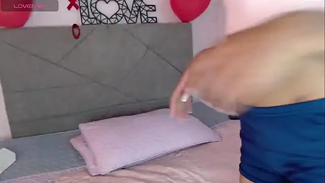 Snapshot of esmeralda-bk chatting on February 2025 07:38:02 PM esmeralda-bk online show from February 2025 07:38:02 PM