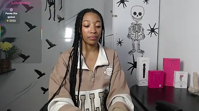 Snapshot of esmeralda-bk chatting on October 2025 07:47:02 PM esmeralda-bk online show from October 2025 07:47:02 PM