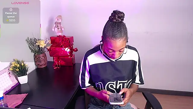 esmeralda-bk online show from December 2025 10:16:01 PM