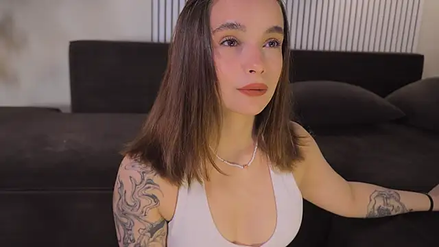 Snapshot of Bella_Alita chatting on May 2026 08:14:01 PM Bella Alita online show from May 2026 08:14:01 PM