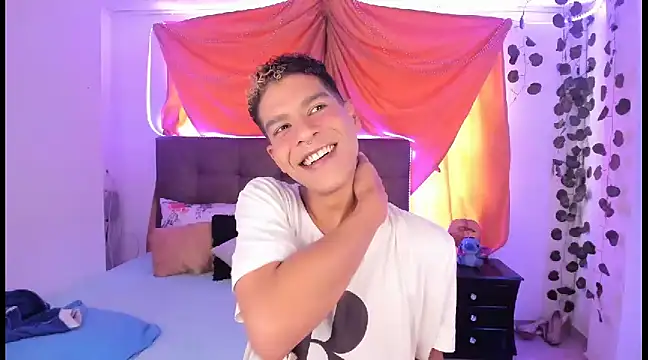 Ethan Boyy online show from March 2025 05:36:02 PM