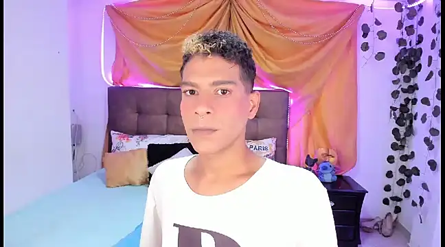 Ethan Boyy online show from March 2025 08:11:01 PM