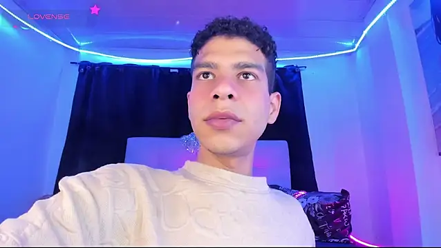 Ethan Boyy online show from June 2026 08:24:02 PM