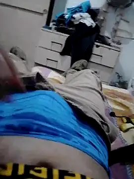 Snapshot of alejo5288 chatting on October 2025 05:32:02 PM alejo5288 online show from October 2025 05:32:02 PM