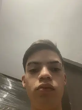 Latinos 2001 online show from May 2026 10:55:01 AM