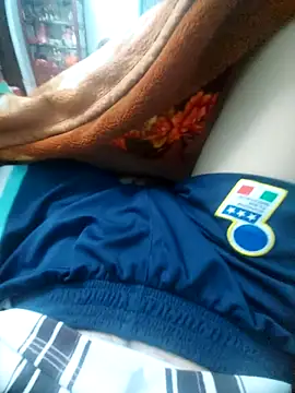 Snapshot of KisSsu chatting on February 2026 01:12:02 PM KisSsu online show from February 2026 01:12:02 PM