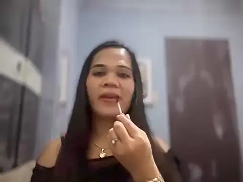 SophiaCourthaway online show from April 2026 10:09:02 PM