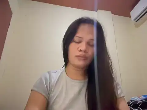 SophiaCourthaway online show from July 2026 11:46:02 PM