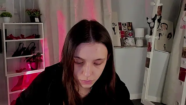 Sahara Shields online show from November 2025 10:27:01 AM