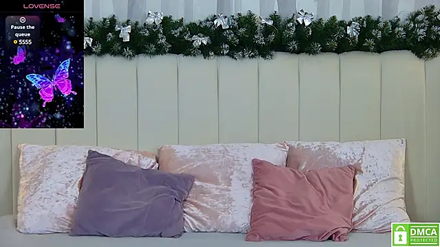 Eva  Summer online show from January 2025 01:04:01 PM