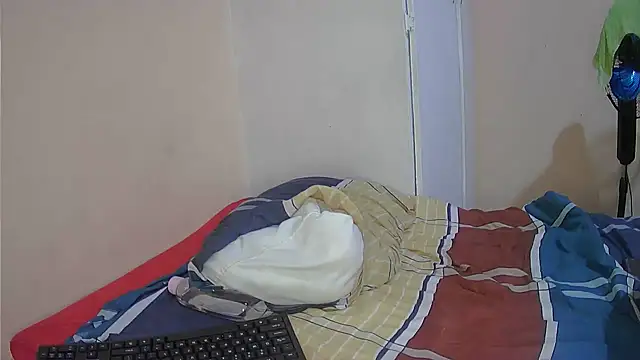 Snapshot of BigBootyStudent chatting on January 2025 08:54:01 PM BigBootyStudent online show from January 2025 08:54:01 PM