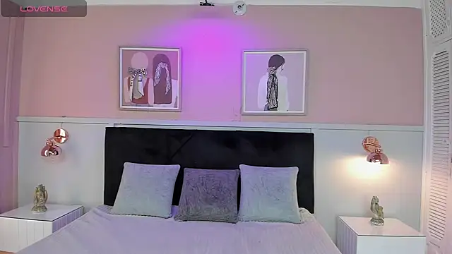 janna lopez  online show from September 2025 04:07:01 AM