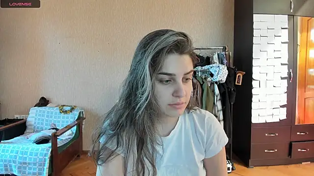  Roselina  online show from May 2026 08:20:01 AM