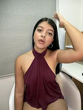 IslaBlaze online show from May 2026 11:53:01 PM