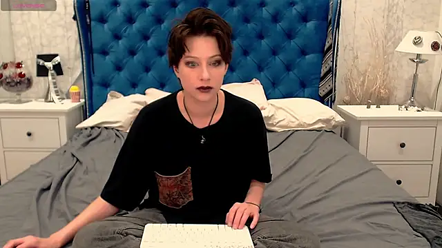 via mayer  online show from December 2025 08:35:01 PM