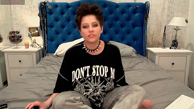 via mayer  online show from March 2026 10:32:02 AM