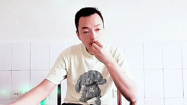 Snapshot of swg176 chatting on October 2025 12:41:02 AM swg176 online show from October 2025 12:41:02 AM