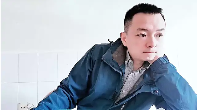 Snapshot of swg176 chatting on October 2025 12:32:02 AM swg176 online show from October 2025 12:32:02 AM