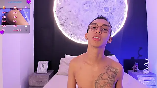 EthaanCox online show from January 2025 11:11:01 PM