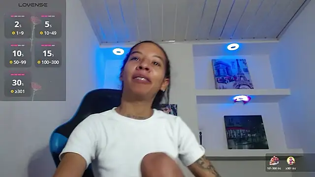 Miss sparkle00 online show from January 2026 08:43:02 PM