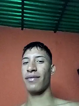 Snapshot of matteo_rivas chatting on February 2025 05:12:01 PM matteo rivas online show from February 2025 05:12:01 PM